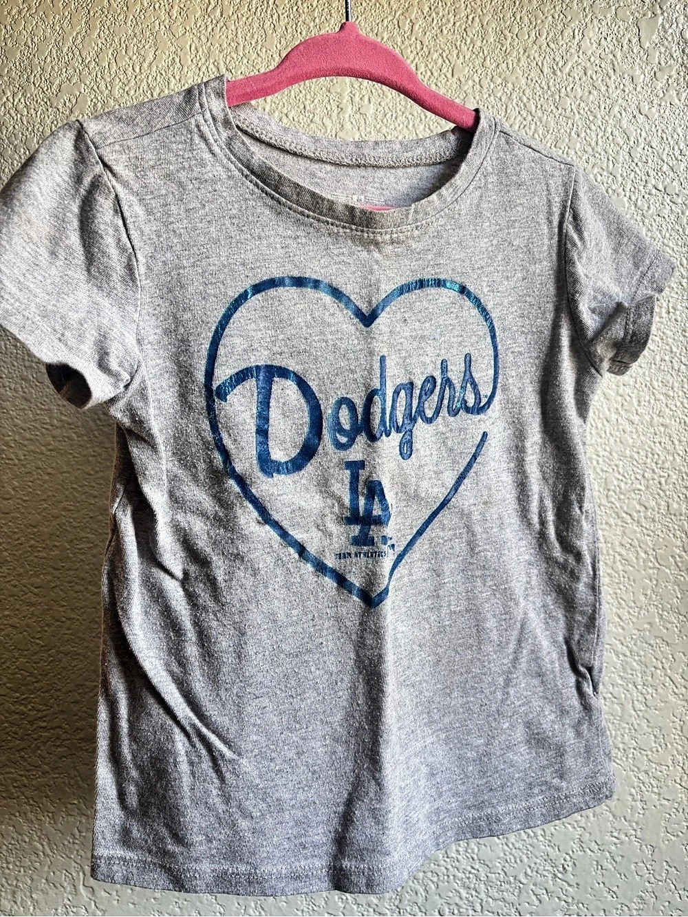 Dodgers LA Heart Graphic Short Sleeve Tee